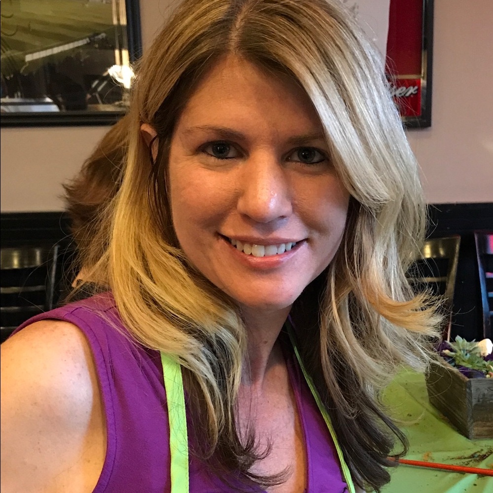 Meet your Posher, Mandy